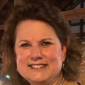 Meet your Posher, Alisa